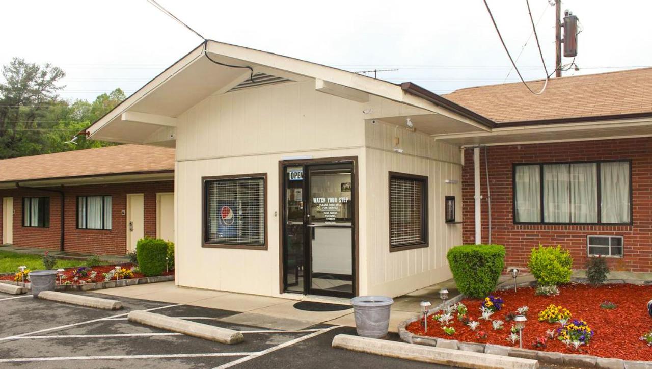 Green Valley Motel Winston Salem Exterior foto